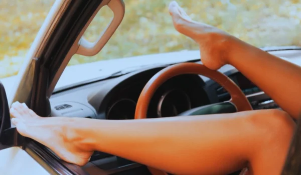Is It Illegal to Drive Barefoot in South Carolina? A Comprehensive Analysis